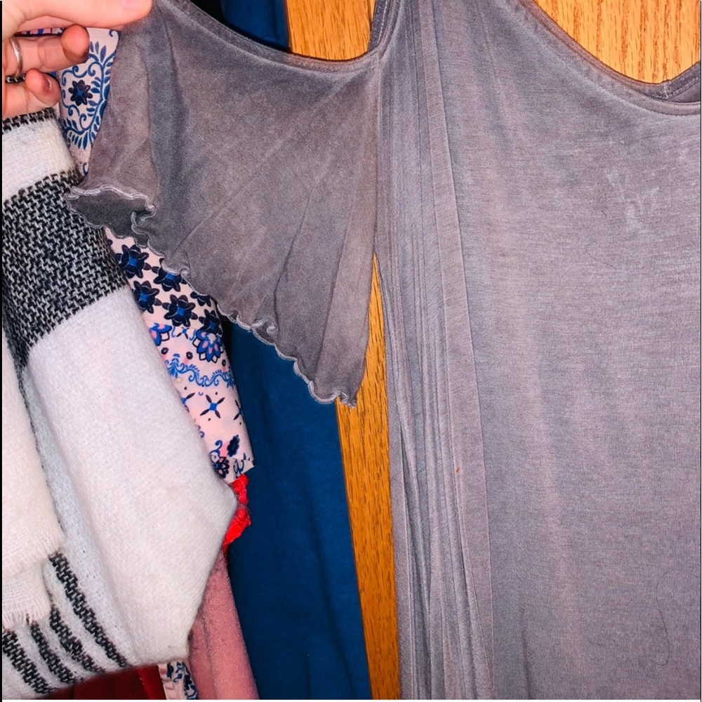 Tank top - Picture 2 of 3